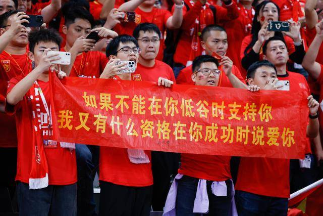 廖三宁26分中国男篮负澳大利亚 英格尔斯11分